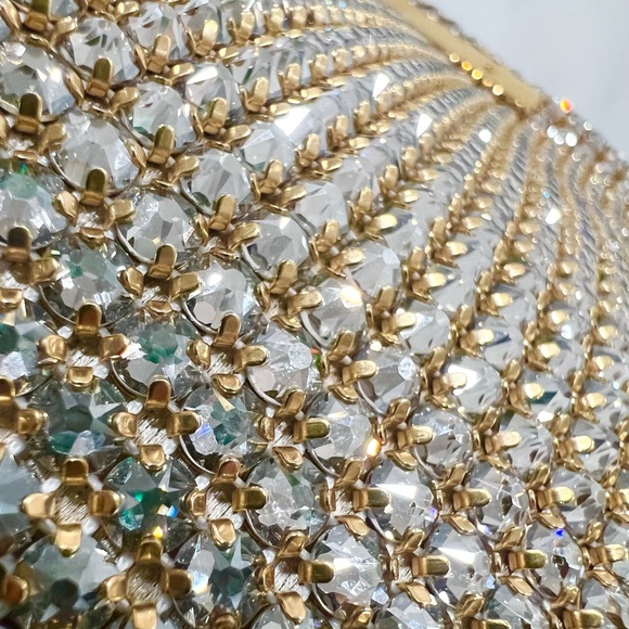 Saint Laurent Suzanne crystal-embellished satin shoulder bag - Picture 9 of 13